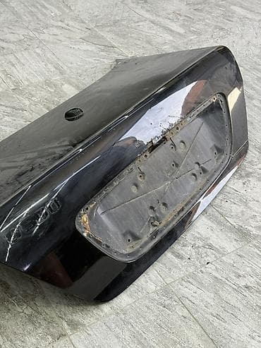 бампер тайота камри 70: Крышка багажника Mercedes-Benz, Оригинал — 1