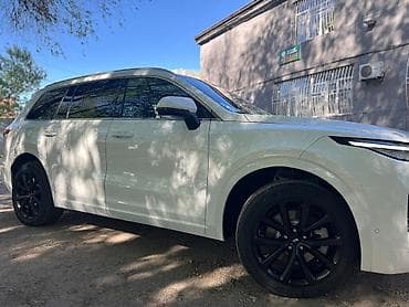 мв 100: Lixiang One: 2021 г., 1.2 л, Автомат, Гибрид, Внедорожник — 4