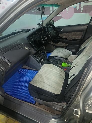 справа: Honda Torneo: 1999 г., Автомат, Седан — 4