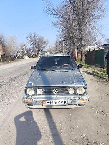 Volkswagen Golf: 1989 г., 1.8 л, Механика, Бензин, Хэтчбэк