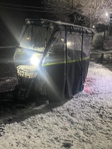 mazda 623: Электрический трехколесный скутер/трицикл для пассажирских и — 3