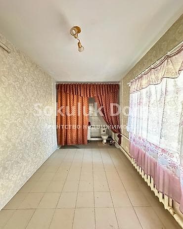Кыймылсыз мүлк: 🏠Продается дом в с. Сокулук 🟡Комнаты: 7 🟡Участок: 7 соток 🟡Отопление — 10