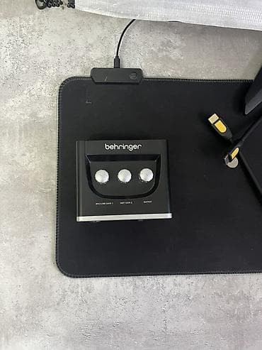 Студийный, Без усилителя, Каналов: 2, Разъем: XLR, Без эквалайзера