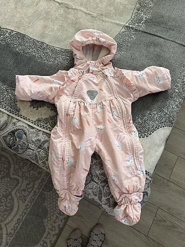 комбенизоны: Детские зимние комбинезоны отличное состояние 1) Бежевый комбинезон — 3