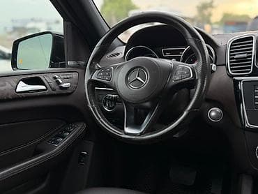леопард авто: Mercedes-Benz GLS-Class: 2018 г., 3 л, Автомат, Бензин, Внедорожник — 9