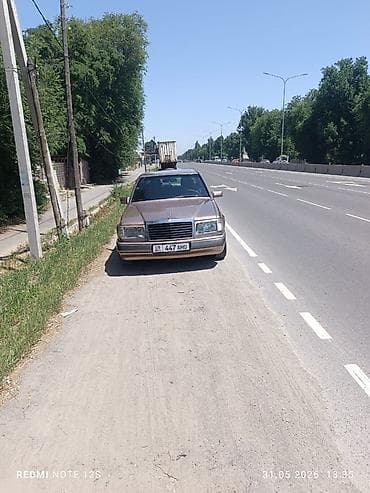 мереке авто: Mercedes-Benz W124: 1993 г., 2.2 л, Кол менен иштөөчү, Бензин, Седан — 3