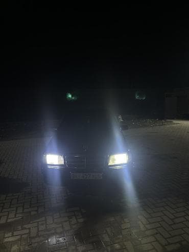 mercedes benz w124 фары: Mercedes-Benz C-Class: 1997 г., 1.8 л, Механика, Бензин, Седан — 5