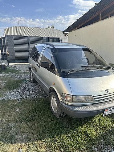 mark ll: Toyota Previa: 1992 г., 2.4 л, Механика, Бензин, Минивэн — 2