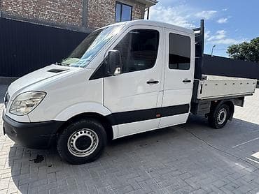 спринтер будка: Mercedes-Benz Sprinter (двухрядная кабина) с бортовой платформой — 3