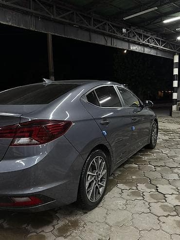 Продажа авто: Hyundai Avante: 2019 г., 1.6 л, Автомат, Бензин, Седан — 5