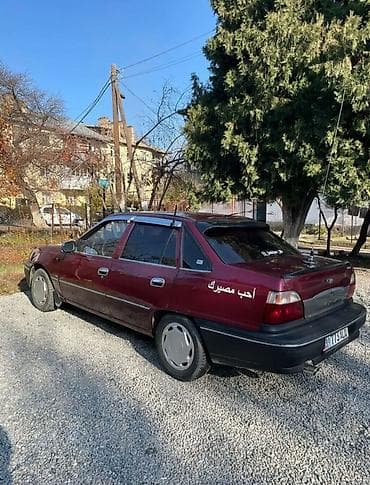 Унаа: Daewoo Nexia: 2001 г., 1.6 л, Кол менен иштөөчү, Бензин, Седан — 1