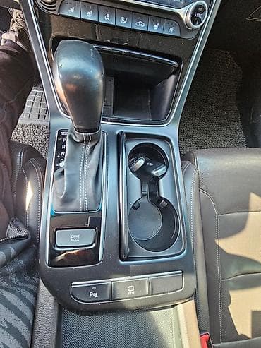 обмен е 34: Hyundai Grandeur: 2019 г., 3 л, Автомат, Газ, Седан — 9