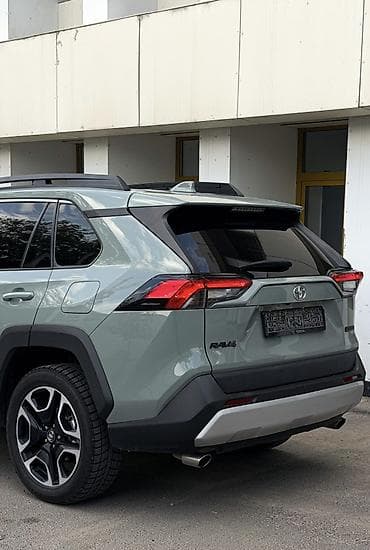 аудио техника: Toyota RAV4: 2021 г., 2.5 л, Автомат, Бензин, Кроссовер — 5