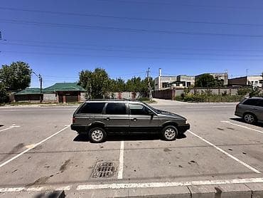 обмен на квартира: Volkswagen Passat Variant: 1988 г., 1.8 л, Механика, Бензин, Универсал — 8