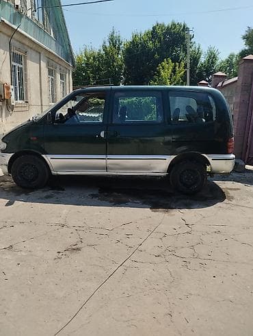 Унаа сатуу: Nissan Serena: 1998 г., Кол менен иштөөчү, Бензин, Вэн/Минивэн — 2