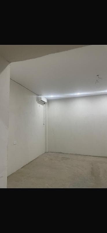 5: Сдается помещение под любой бизнес 
имеется 5 кабин 
300кв — 5