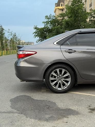 4runner 2017: Toyota Camry: 2016 г., 2.5 л, Вариатор, Гибрид, Седан — 6