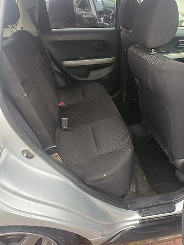 функарго ярис: Toyota Ist: 2004 г., Автомат, Бензин, Хэтчбэк — 10