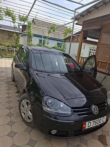 Унаа сатуу: Volkswagen Golf: 2004 г., 1.6 л, Типтроник, Бензин, Седан — 2