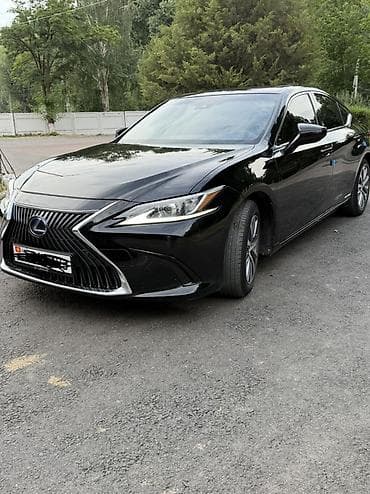 initial d: Lexus ES: 2020 г., Гибрид, Седан — 4