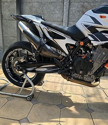 gilera runner: Продается: KTM 890 DUKE R Год: 2021 Объём: 889 см3 Пробег: 17000 км — 4
