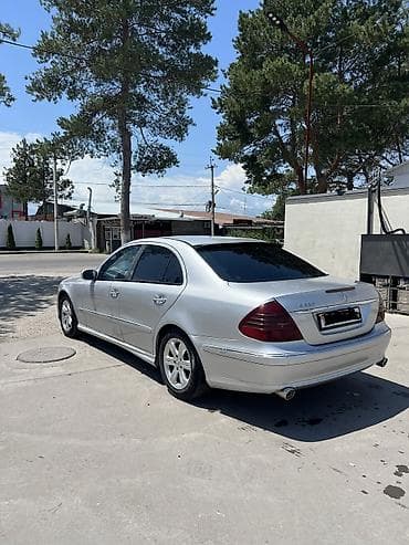 e2 byd: Mercedes-Benz E-Class: 2004 г., Типтроник, Седан — 6