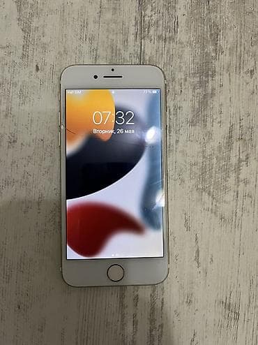 IPhone 7, Б/у, 32 ГБ, Чехол, Кабель, 90 %