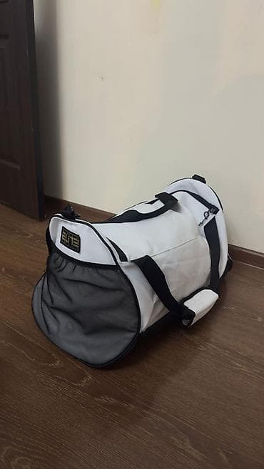 nike tech flece: Спортивная сумка Nike Elite (duffel) - Цвет: белый с черными — 2