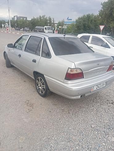 капот на нексию: Daewoo Nexia: 2007 г., Бензин, Седан — 4