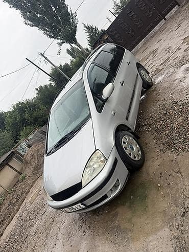 Ford Galaxy: 2000 г., 2.3 л, Механика, Бензин, Минивэн