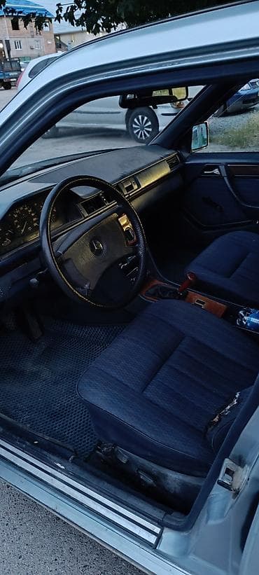 обмен на 124 мерс: Mercedes-Benz E-Class: 1989 г., 2.3 л, Механика, Бензин, Седан — 7