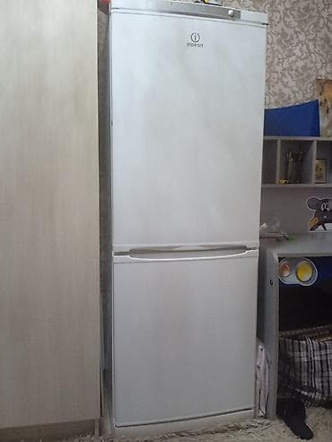 Холодильник Indesit, Двухкамерный