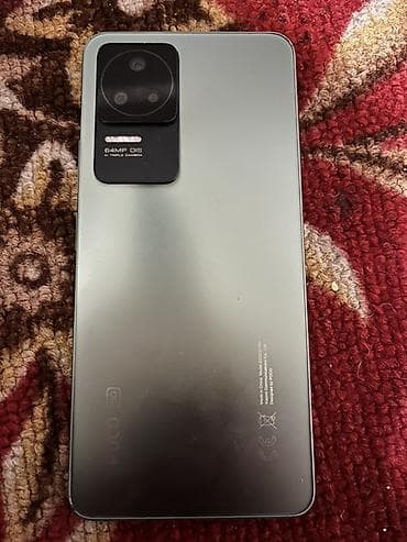Poco F4