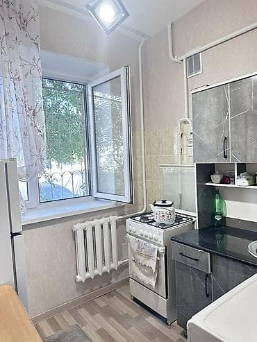 однушка хрущевка: 1 комната, 30 м², Хрущевка, 1 этаж, Евроремонт — 1