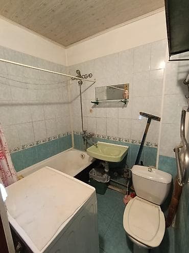 квартиры 8 микрорайон: 3 комнаты, 59 м², 104 серия, 5 этаж — 5