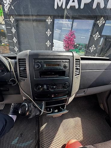 Транспорт: Mercedes-Benz Спринтер: 2008 г., 2.2 л, Механика, Дизель — 6