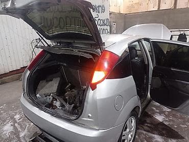 форд фокус капот: Ford Focus: 2001 г., 1.6 л, Механика, Бензин, Хэтчбэк — 7