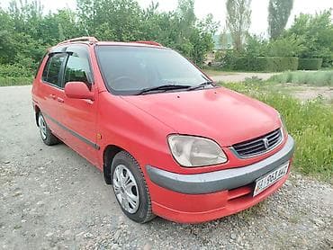 Toyota Raum: 2002 г., 1.5 л, Автомат, Бензин, Минивэн