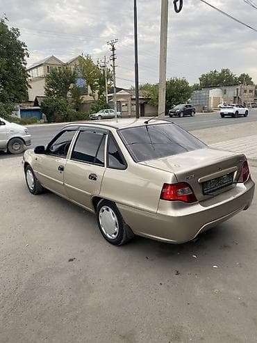 hundai solaris: Daewoo Nexia: 2012 г., 1.5 л, Механика, Бензин, Седан — 8
