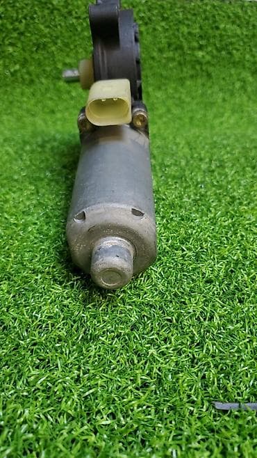 х5: Электрический моторчик BMW 2005 г., Б/у, Оригинал, Германия — 2