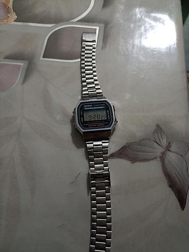 Цифровые наручные часы GASIC с металлическим браслетом - Корпус