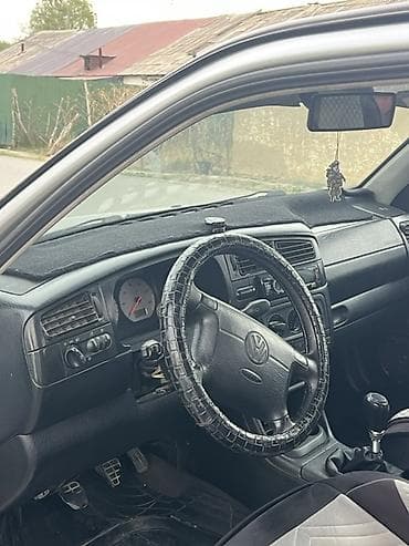 Volkswagen: Volkswagen Vento: 1999 г., 2 л, Кол менен иштөөчү, Бензин, Седан — 9