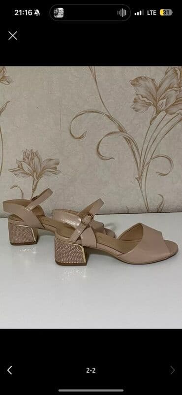 мурские туфли: •сапоги дутики 27 размер-700 сомов •сапоги девчачьи (серый 32 — 6