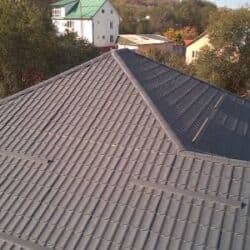 •	«Кровля под ключ — качественно, надёжно, в срок!» 	•	«Делаем кровлю