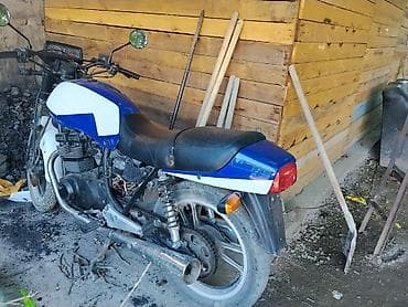 скутера сузуки: Классический мотоцикл Suzuki, 400 куб. см, Бензин, Б/у — 1