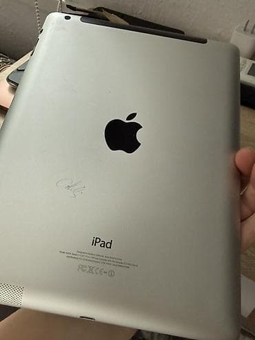 ipad 3 mini: Планшет, Apple, 9" - 10", Wi-Fi, Классический цвет - Серебристый — 2