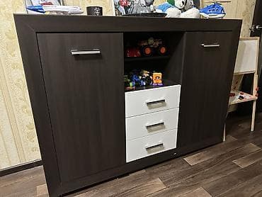 мебельные материалы и фурнитура: Спальный гарнитур, Б/у, Шкаф, Другая страна производитель, ДСП, Самовывоз, цвет - Коричневый — 2