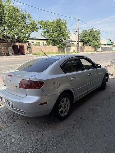 maz: Mazda 3: 2004 г., 2 л, Механика, Бензин, Седан — 4