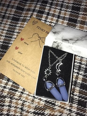 Прокат одежды: Набор стильных аксессуаров и украшений: 1) Парные браслеты на — 5