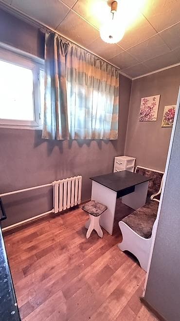 Квартиры: 4 комнаты, 72 м², 105 серия, 105 серия, 6 этаж, Требуется ремонт — 2